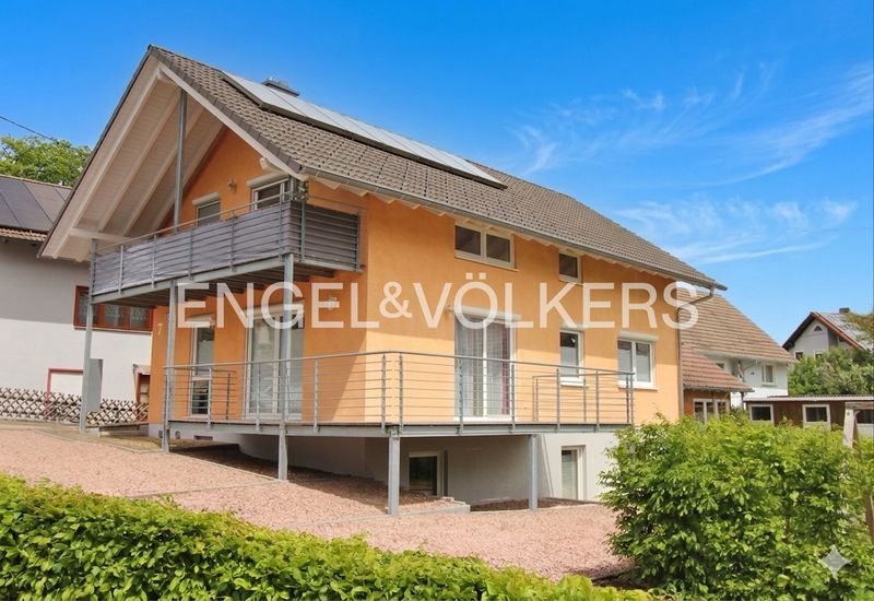 Junges Haus in Bösingen für Familien oder Kapitalanleger!